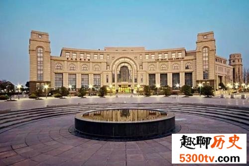 中国十大名校排名，名声在外家喻户晓！