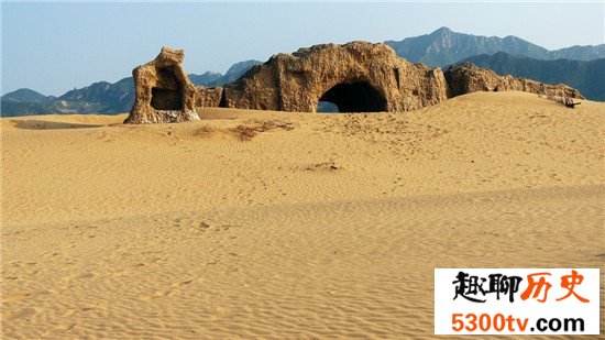 中国十大最美沙漠奇景，中国边境的沙漠亦是如此壮观
