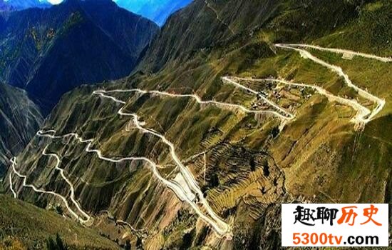 中国十大最美城乡公路，出门越来越方便的生活。
