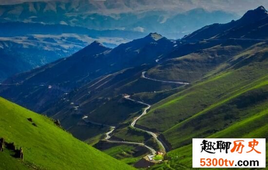 中国十大最美城乡公路，出门越来越方便的生活。