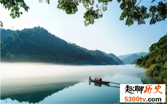 中国十大小众但绝美的旅游地点排行榜，简直漂亮到离谱！