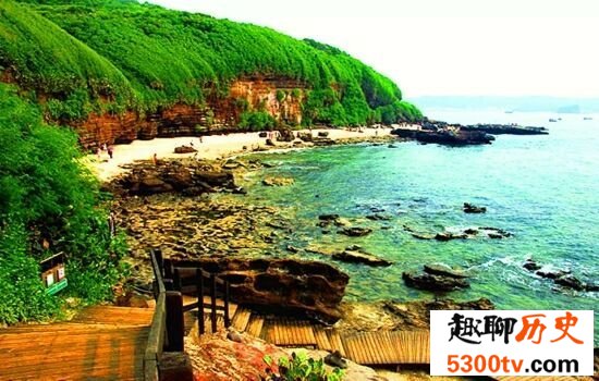 中国十大美丽海岛排行榜，不容错过的人间美景。