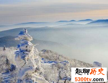 国内十大最佳滑雪胜地盘点，竟有不会发生危险的雪道？