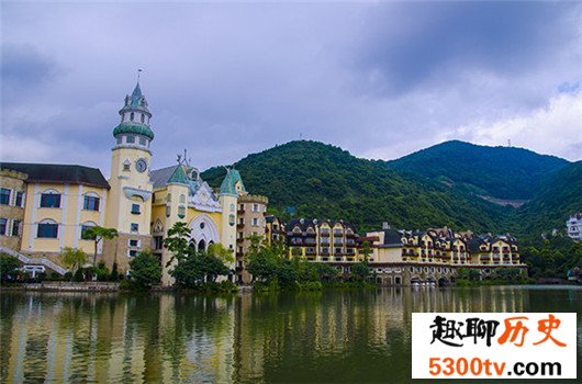 中国十大翻版的欧洲小镇，不用出国也能享受到异国风情