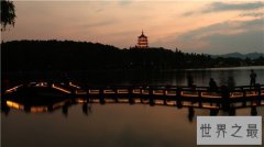 中国十大爱情地标，西湖的传说能否成就你的爱情故事呢？