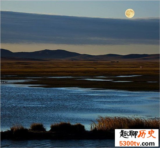 中国十大最美赏月地，来最接近天空的地方看最美的月亮！