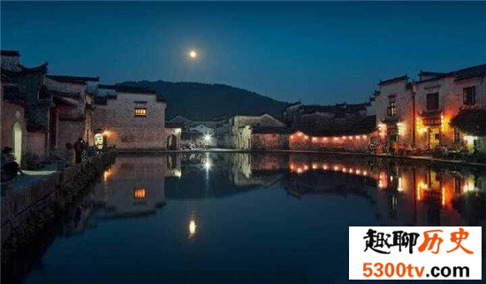 中国十大最美赏月地，来最接近天空的地方看最美的月亮！