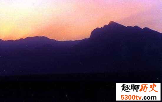 中国十大巨型睡佛，乐山大佛毫无人工制作痕迹