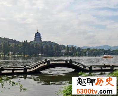 夏季旅游排行榜，承德避暑山庄是被炎日抛弃的地方最是宜人。