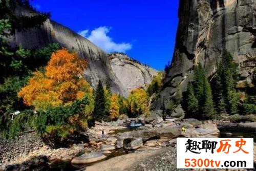 中国最美十大峡谷，天山大峡谷的风景美不胜收