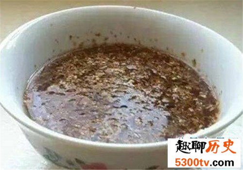 中国军队十大“酷刑”排行榜，他们果然都是硬汉