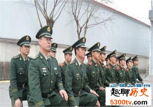 中国军队十大“酷刑”排行榜，他们果然都是硬汉