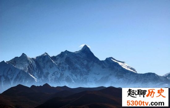 中国最美的十大雪山排行榜，人间仙境般的存在！