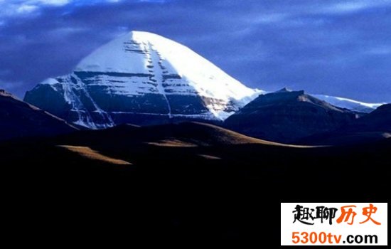 中国最美的十大雪山排行榜，人间仙境般的存在！