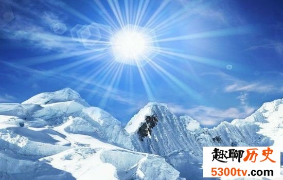 中国最美的十大雪山排行榜，人间仙境般的存在！