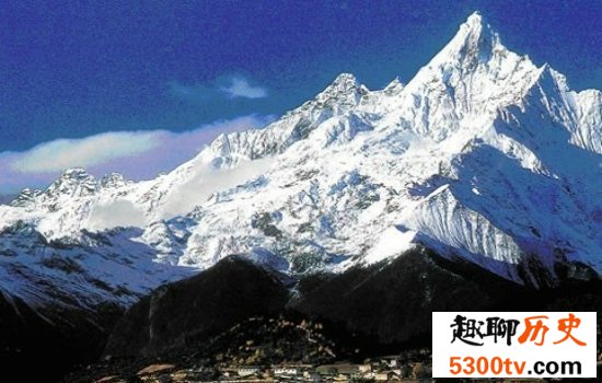 中国最美的十大雪山排行榜，人间仙境般的存在！
