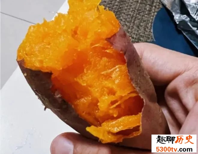 为什么烤的红薯更好吃 哪种红薯烤最好吃