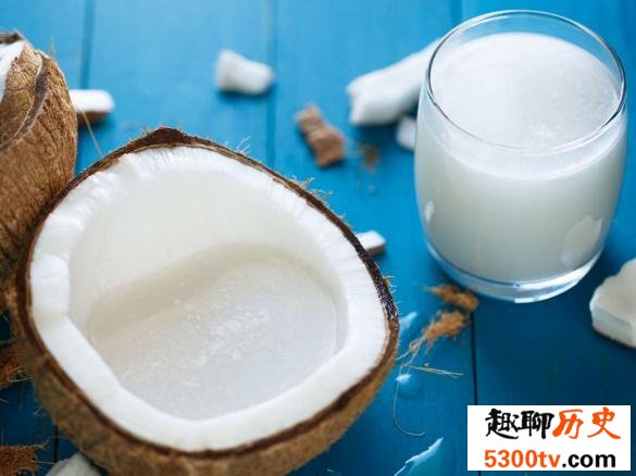 生椰拿铁的“生椰”是什么