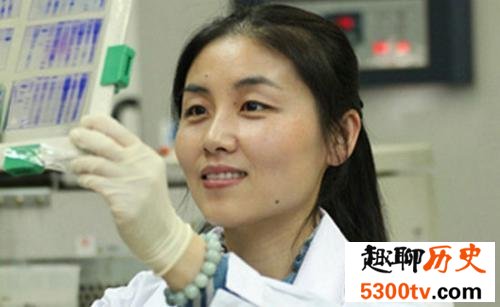 中国最年轻的教授，居然是位90后的小姑娘