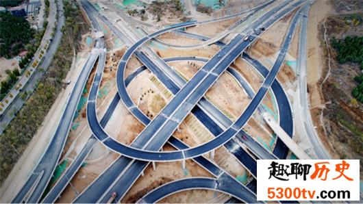济南最大立交桥即将竣工，堪比重庆网红空中公路