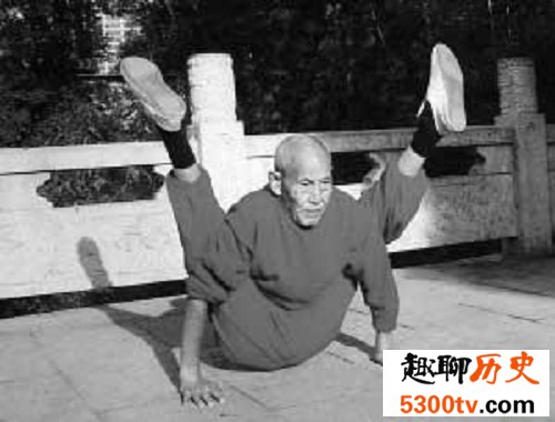 中国武术气功之金甲蛤蟆功 快来看让你尽收眼底