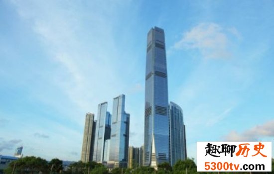 香港最高楼环球贸易广场，曾经竟然发生过命案！