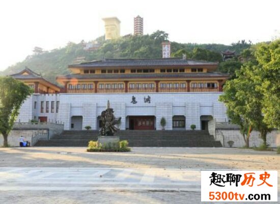 酆都鬼城 最值得游玩的人文景观之一体验阴曹地府的绝佳之地