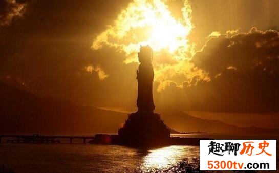 世界上最高的海上观音像，108米比自由女神还高