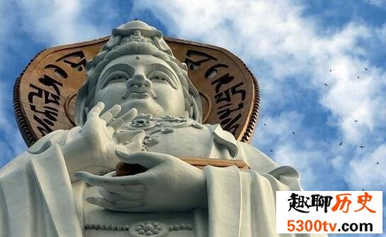 世界上最高的海上观音像，108米比自由女神还高