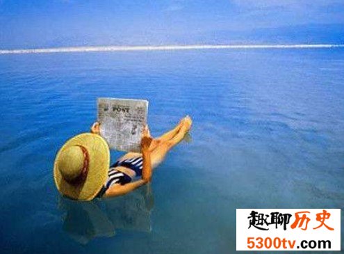 世界十大最奇特的湖泊，全部都是你意想不到的