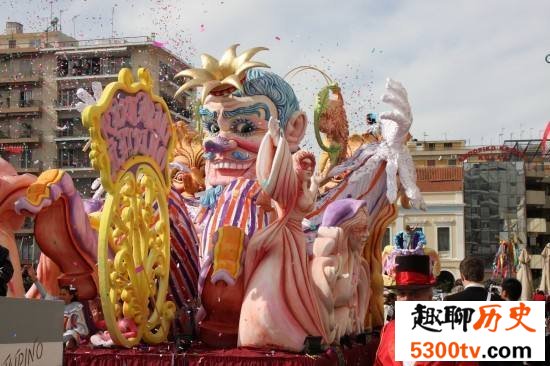 世界十大最丰富多彩的节日，其中一个就在中国哈尔滨