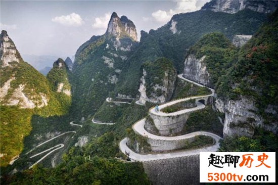 世界十大危险公路，老司机都被吓尿的十大公路！